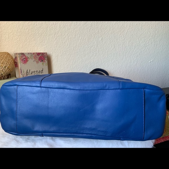 Coach medium tote - Picture 6 of 11